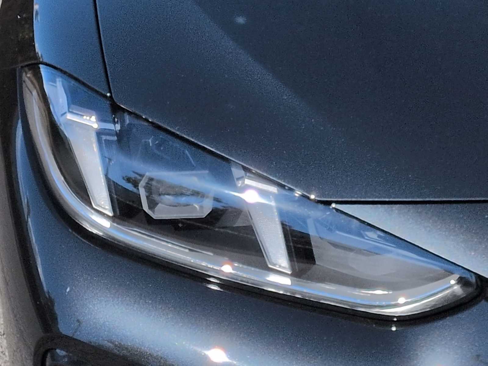 Thumbnail: 2025 BMW i4 - 11