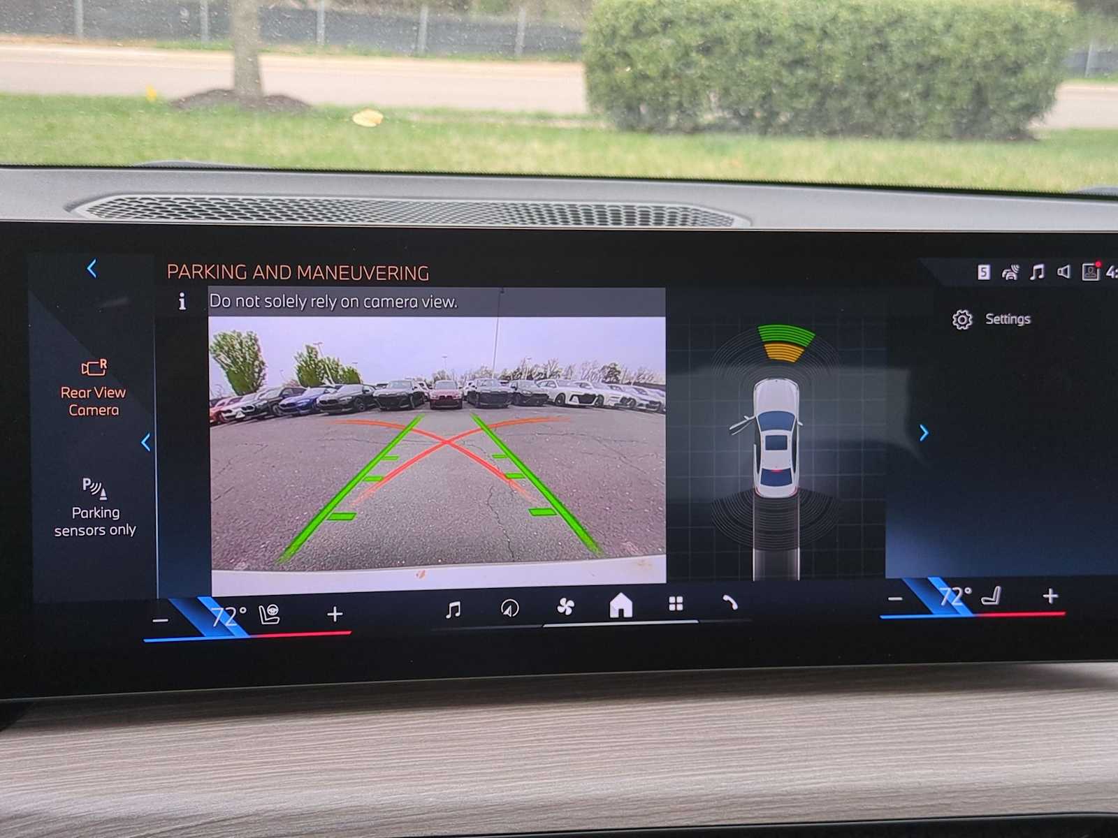 Thumbnail: 2025 BMW 3 Series - 31