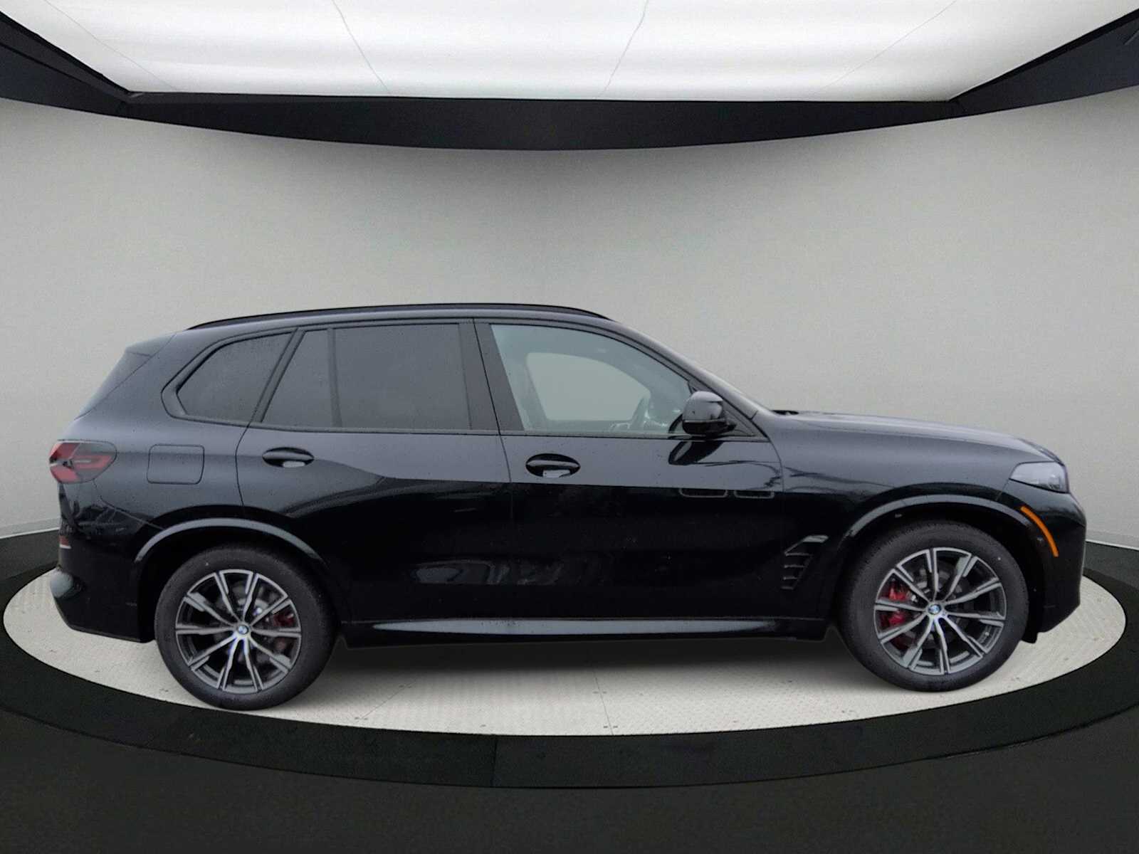 Thumbnail: 2026 BMW X5 - 9