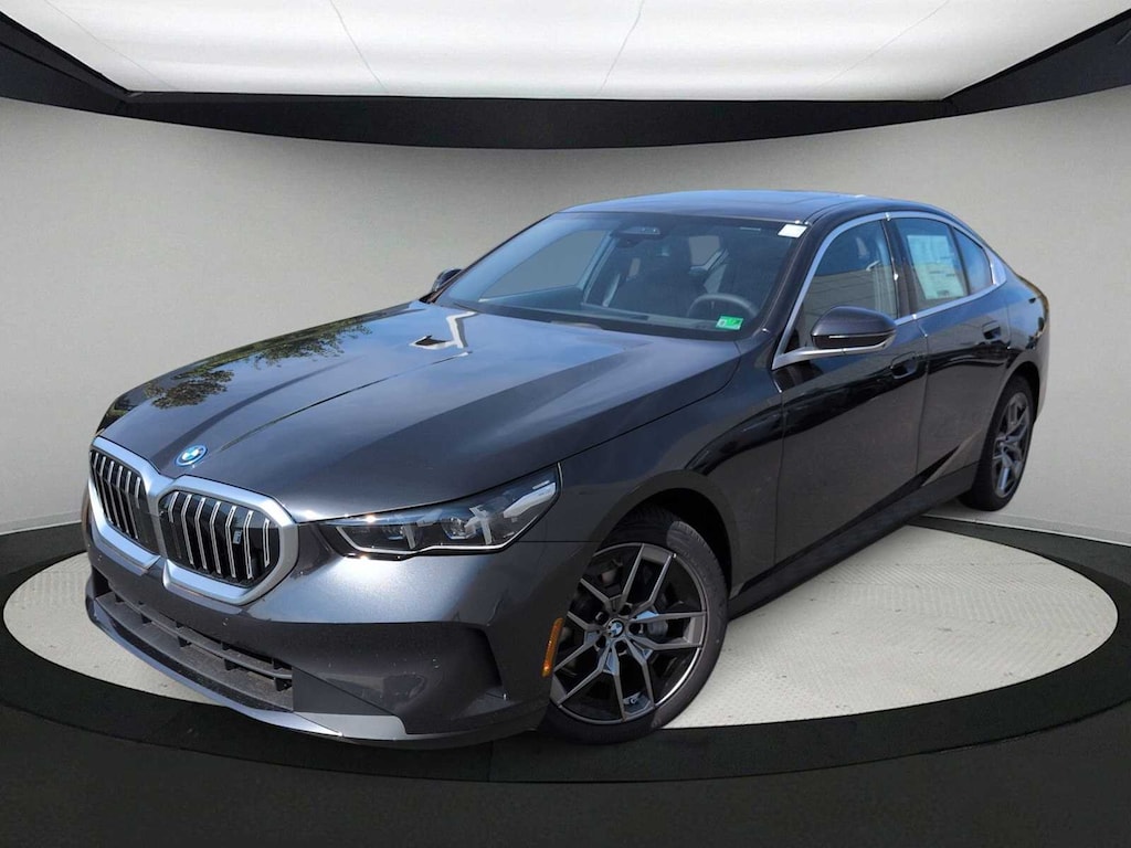 New 2026 BMW i5 xDrive40 Sedan