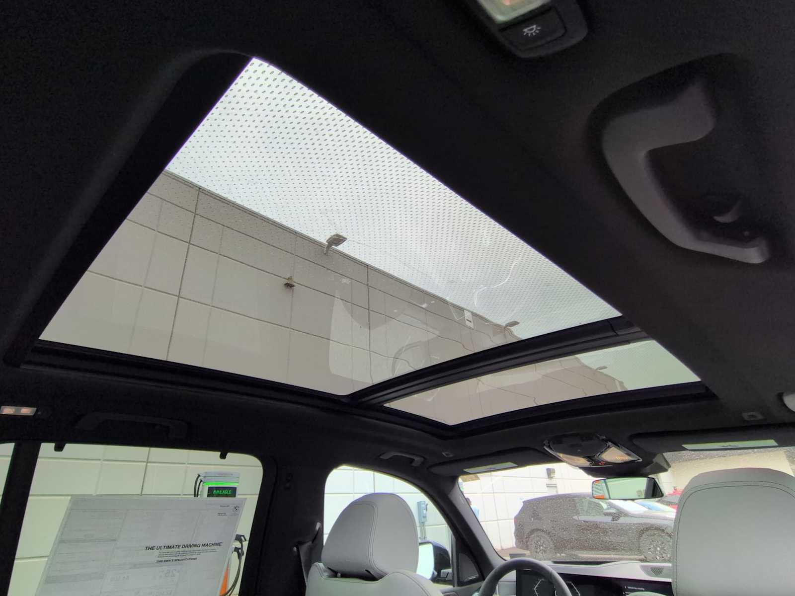 Thumbnail: 2026 BMW X5 - 23