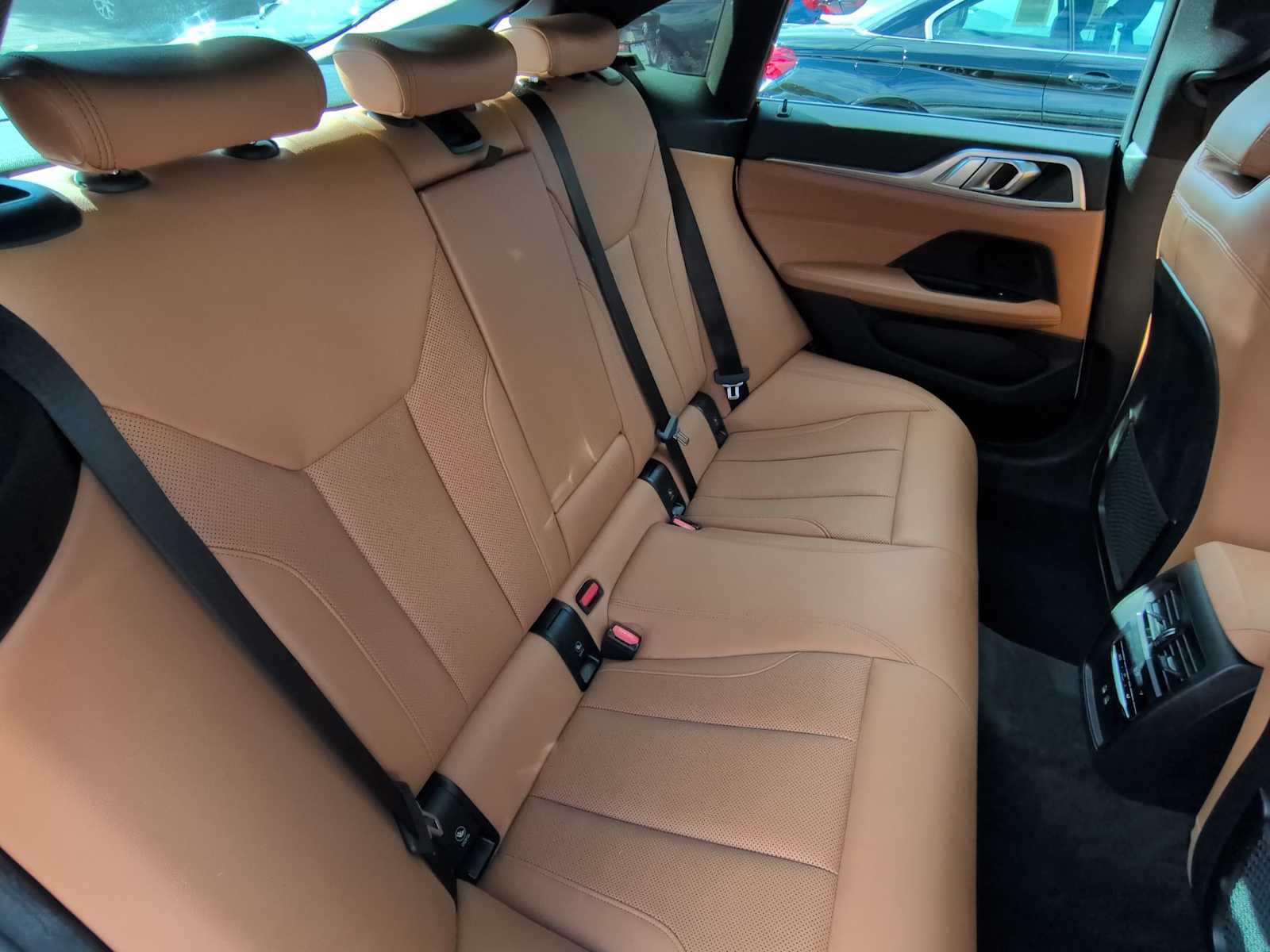 Thumbnail: 2022 BMW 4 Series - 22