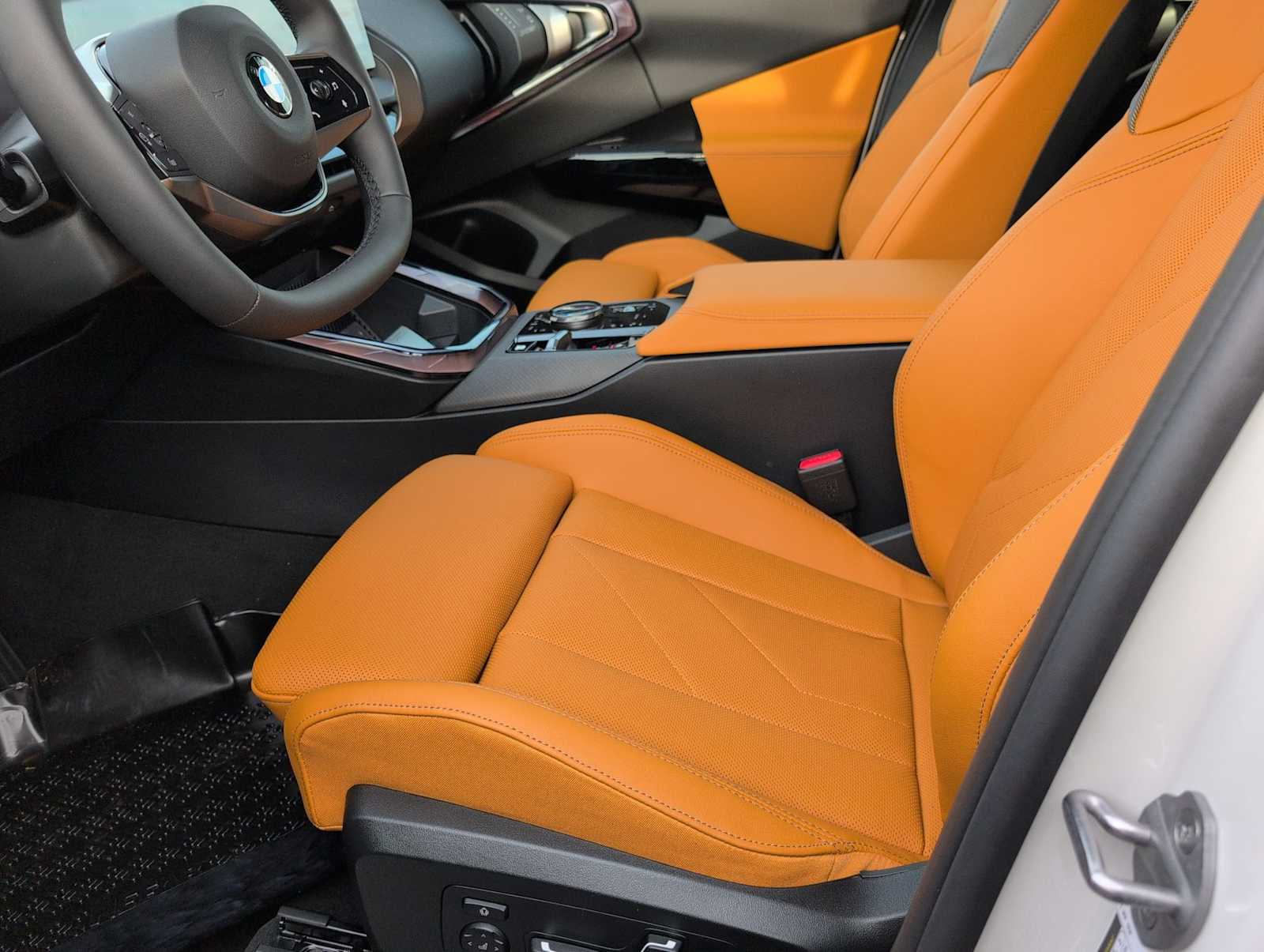 Thumbnail: 2026 BMW X3 - 16