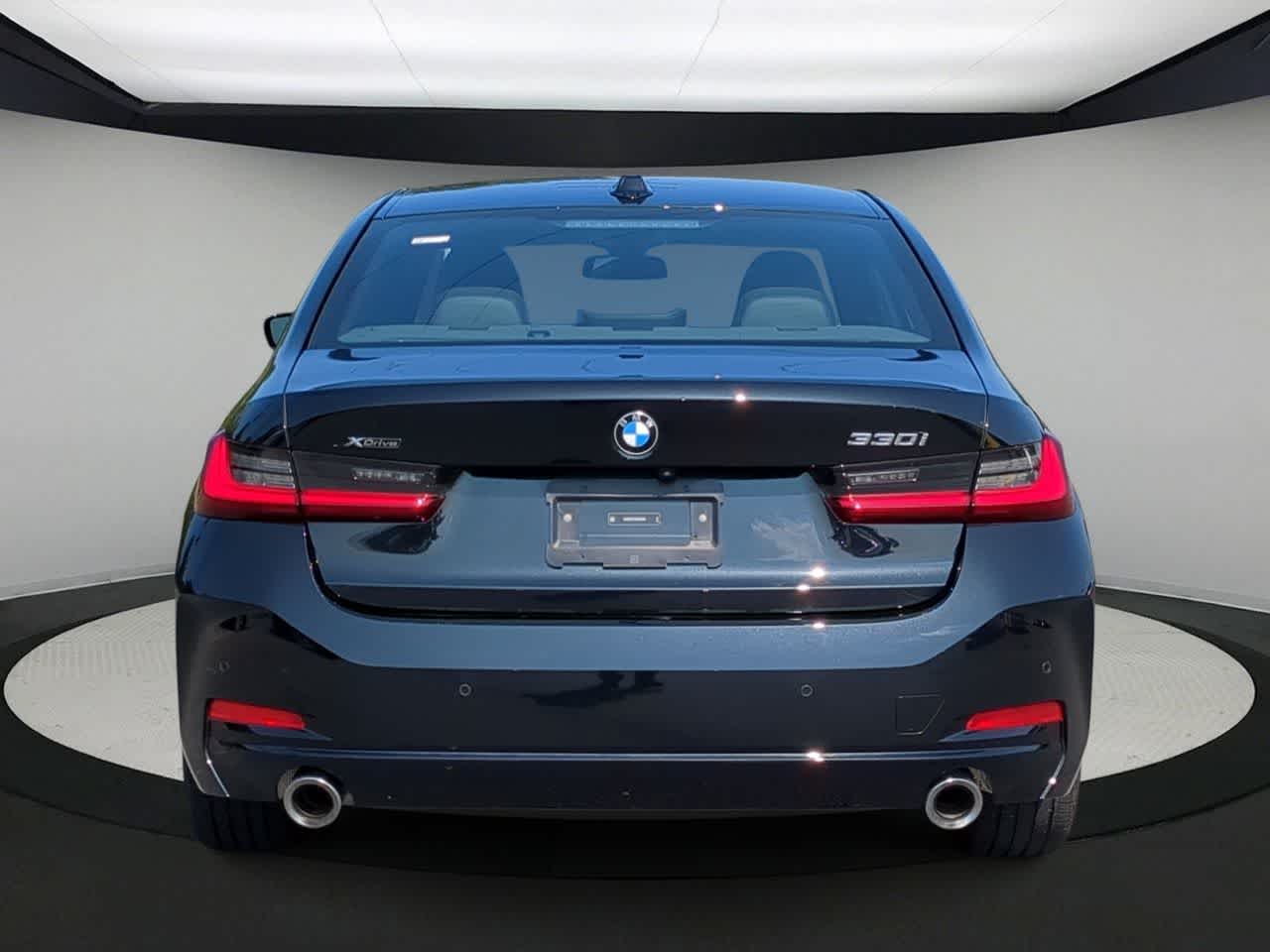 Thumbnail: 2024 BMW 3 Series - 7
