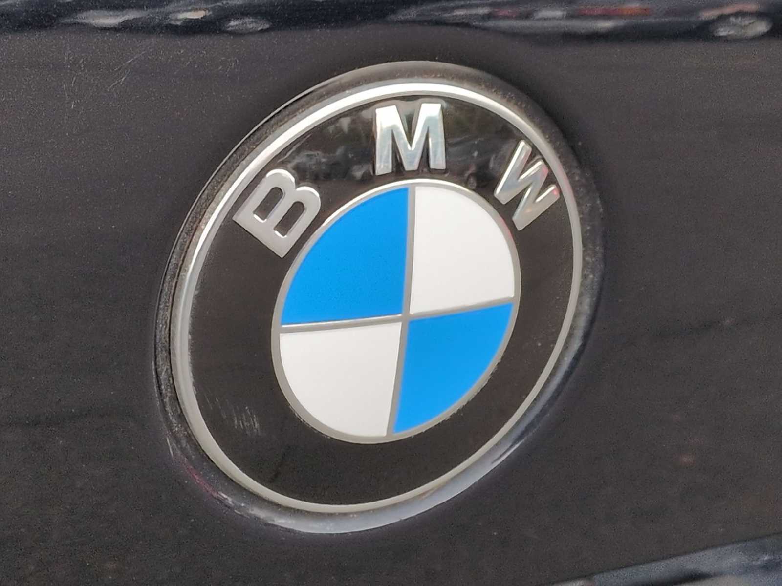 Thumbnail: 2023 BMW X5 - 12