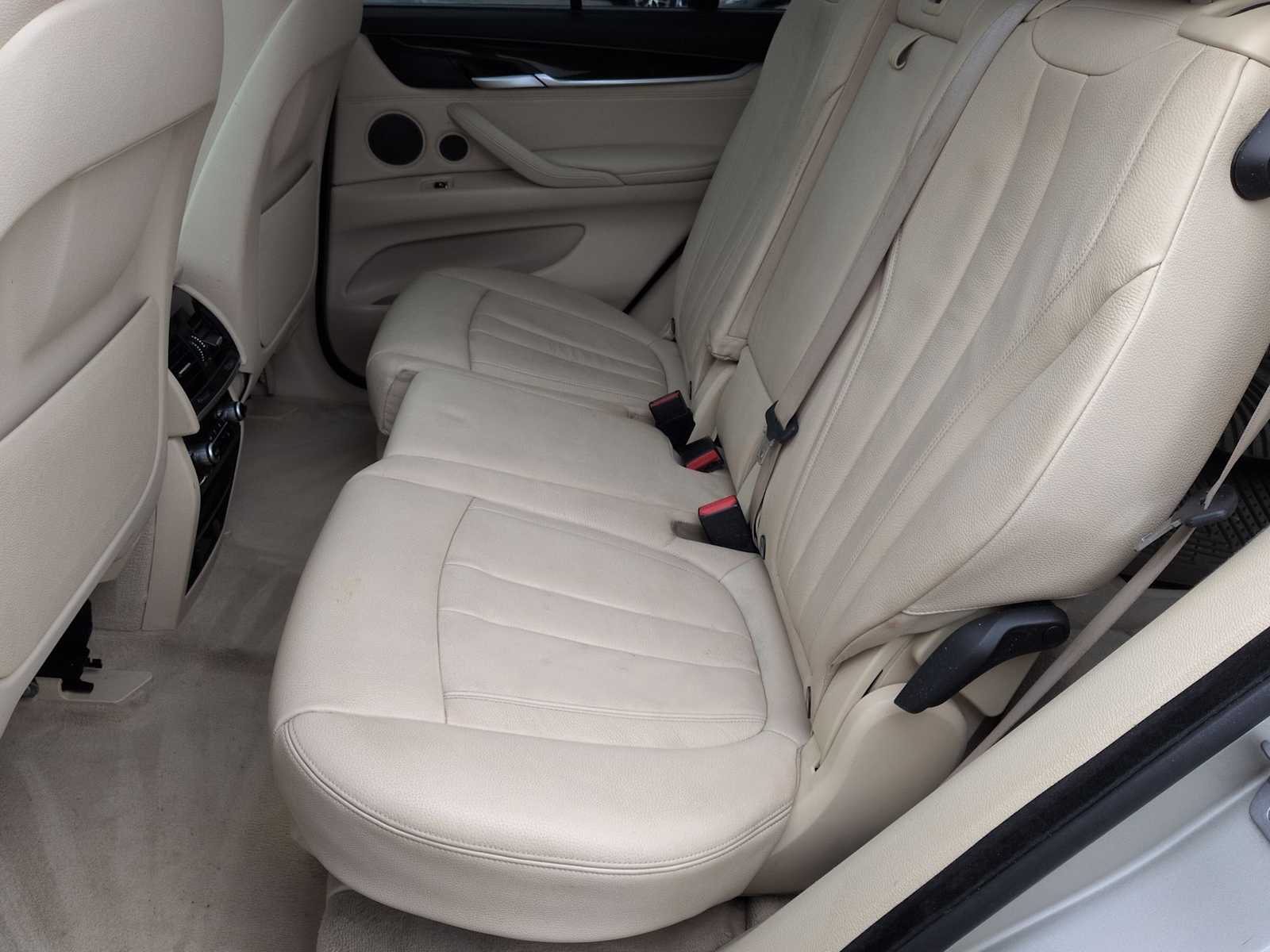 Thumbnail: 2014 BMW X5 - 21