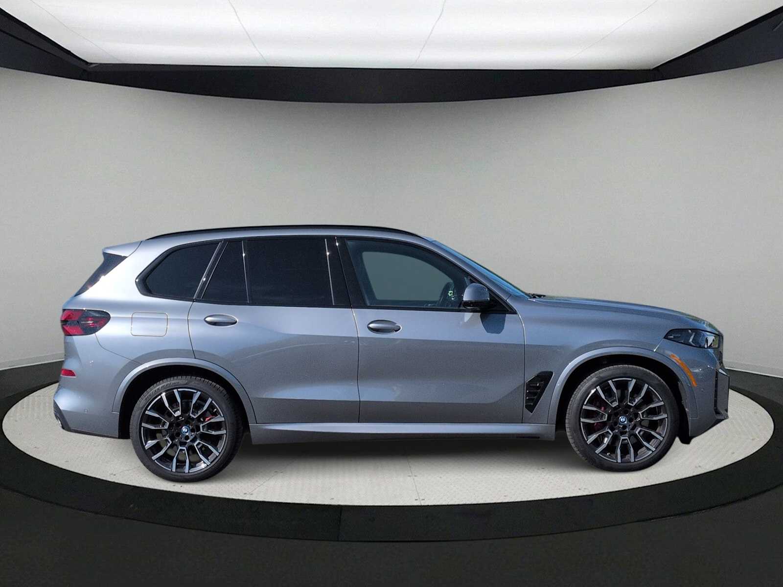 Thumbnail: 2024 BMW X5 - 9