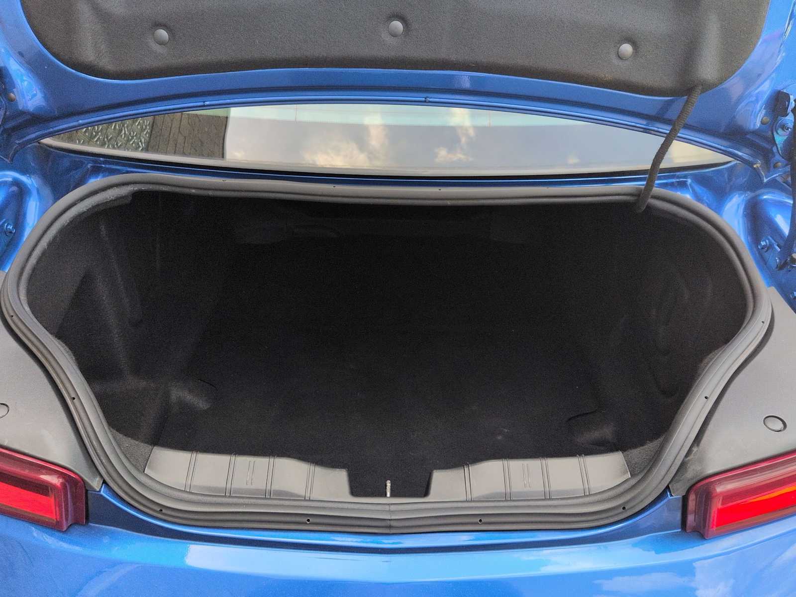 Thumbnail: 2016 Chevrolet Camaro - 34