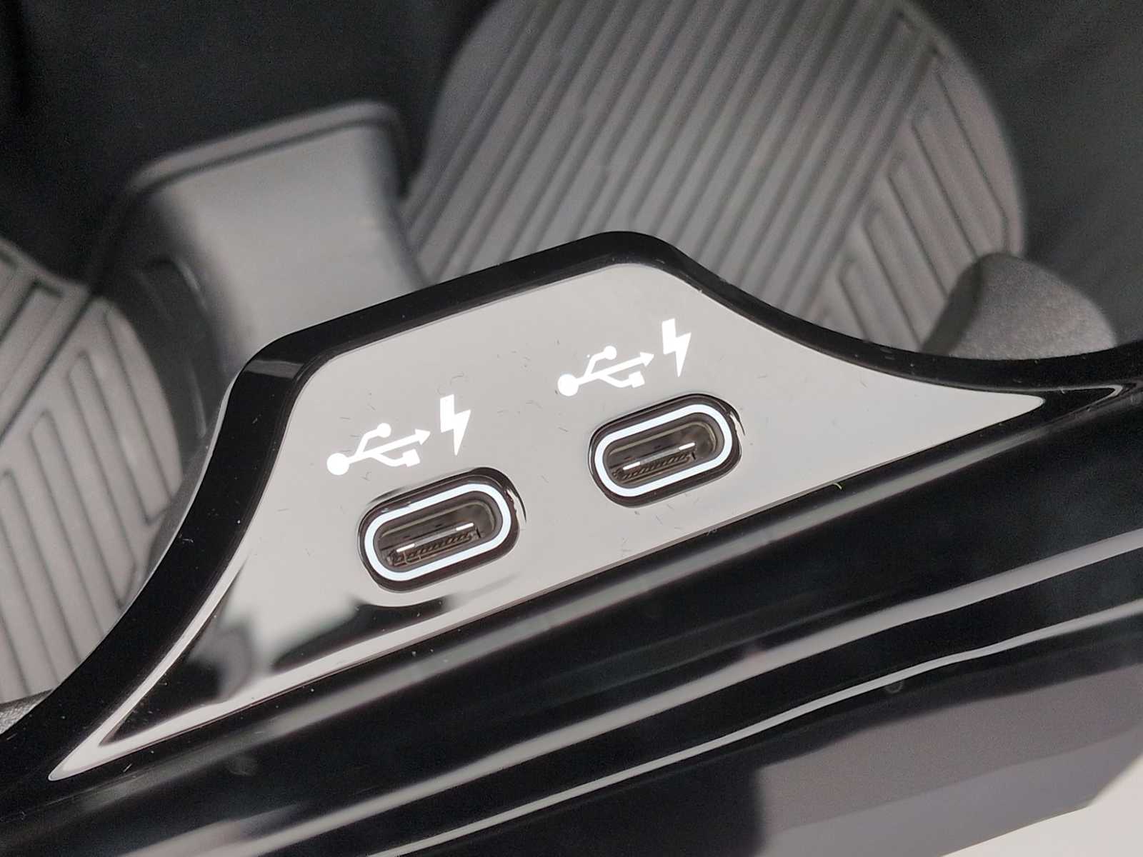 Thumbnail: 2026 BMW 5 Series - 34