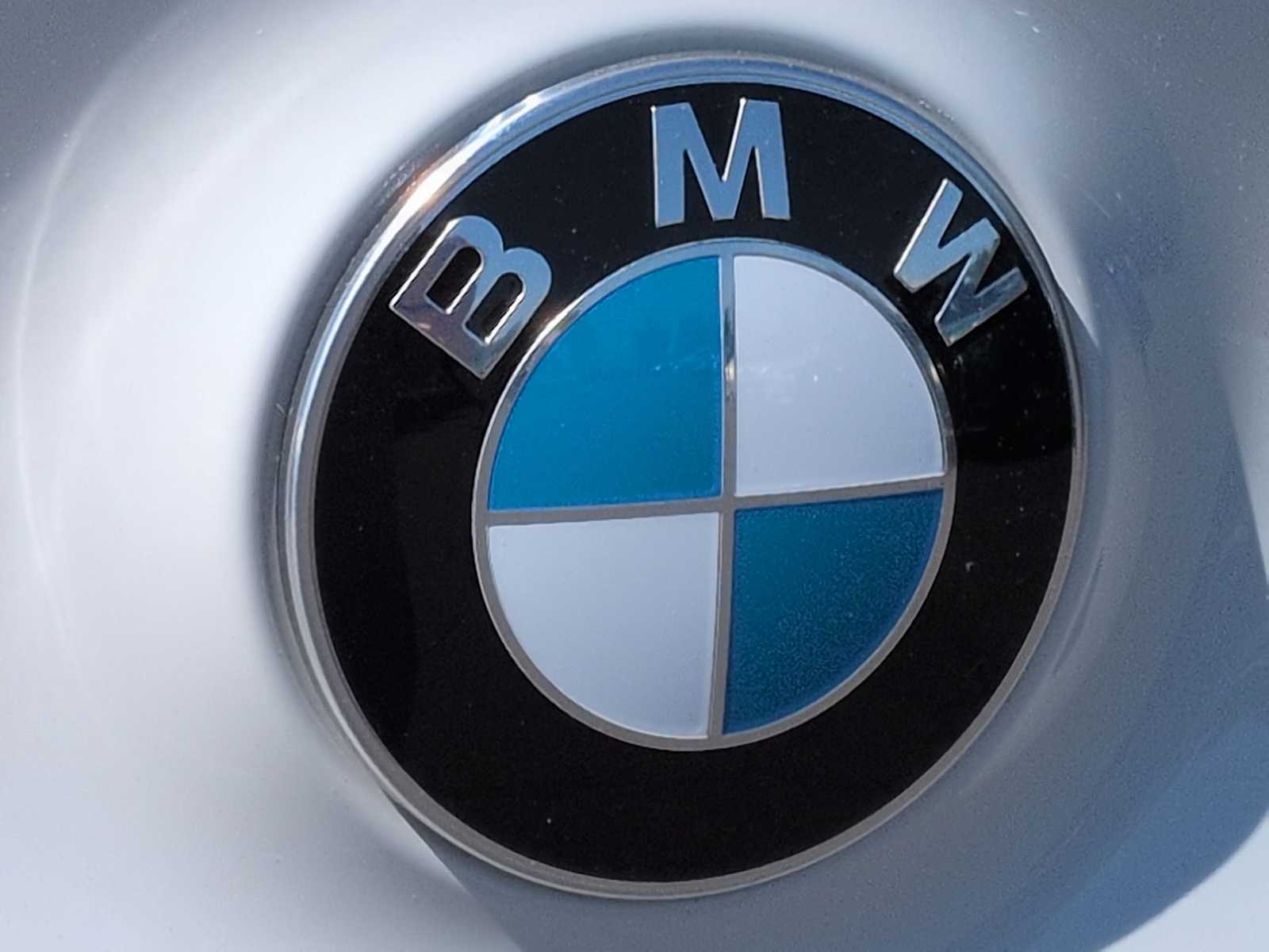 Thumbnail: 2026 BMW X3 - 12
