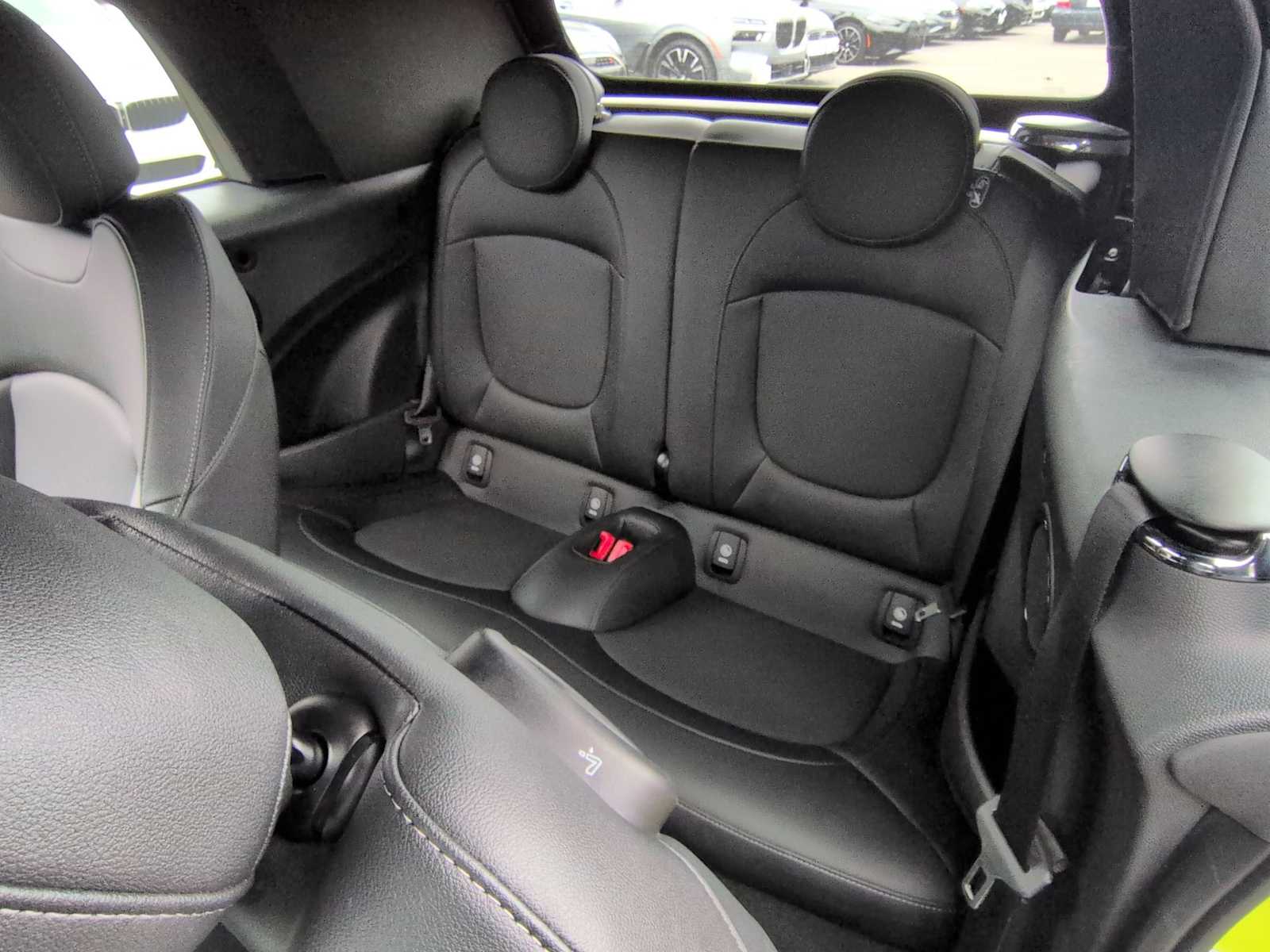 Thumbnail: 2024 MINI Cooper Convertible - 21