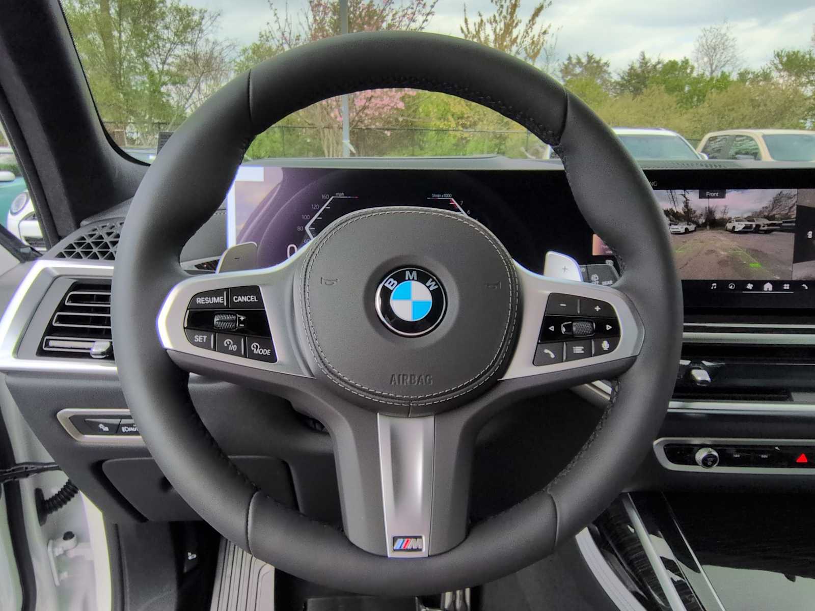 Thumbnail: 2026 BMW X7 - 25