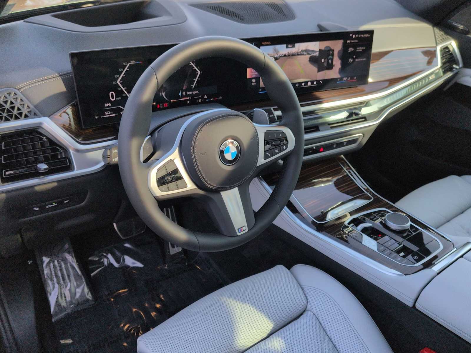 Thumbnail: 2026 BMW X5 - 10