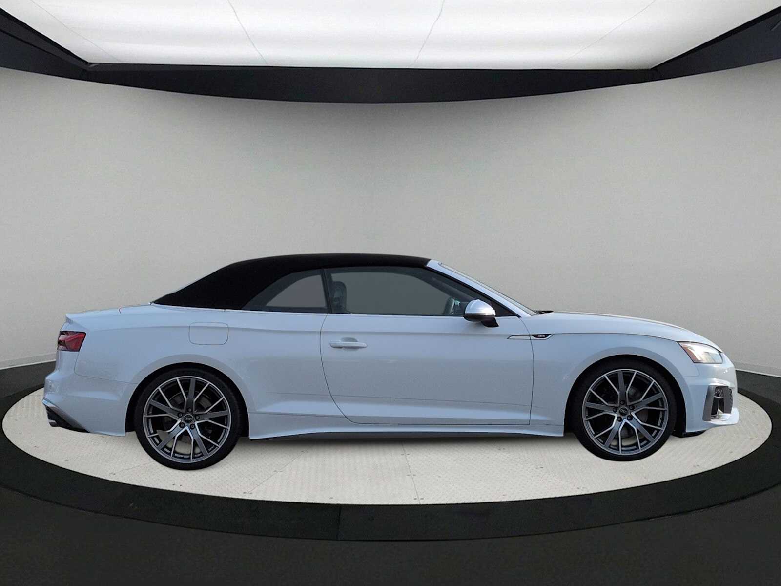 Thumbnail: 2023 Audi S5 - 9