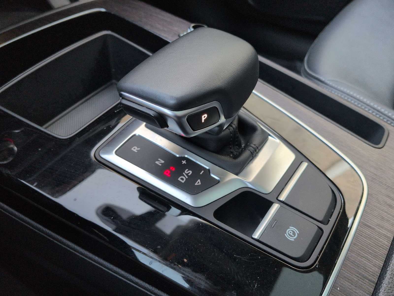 Thumbnail: 2021 Audi Q5 - 33