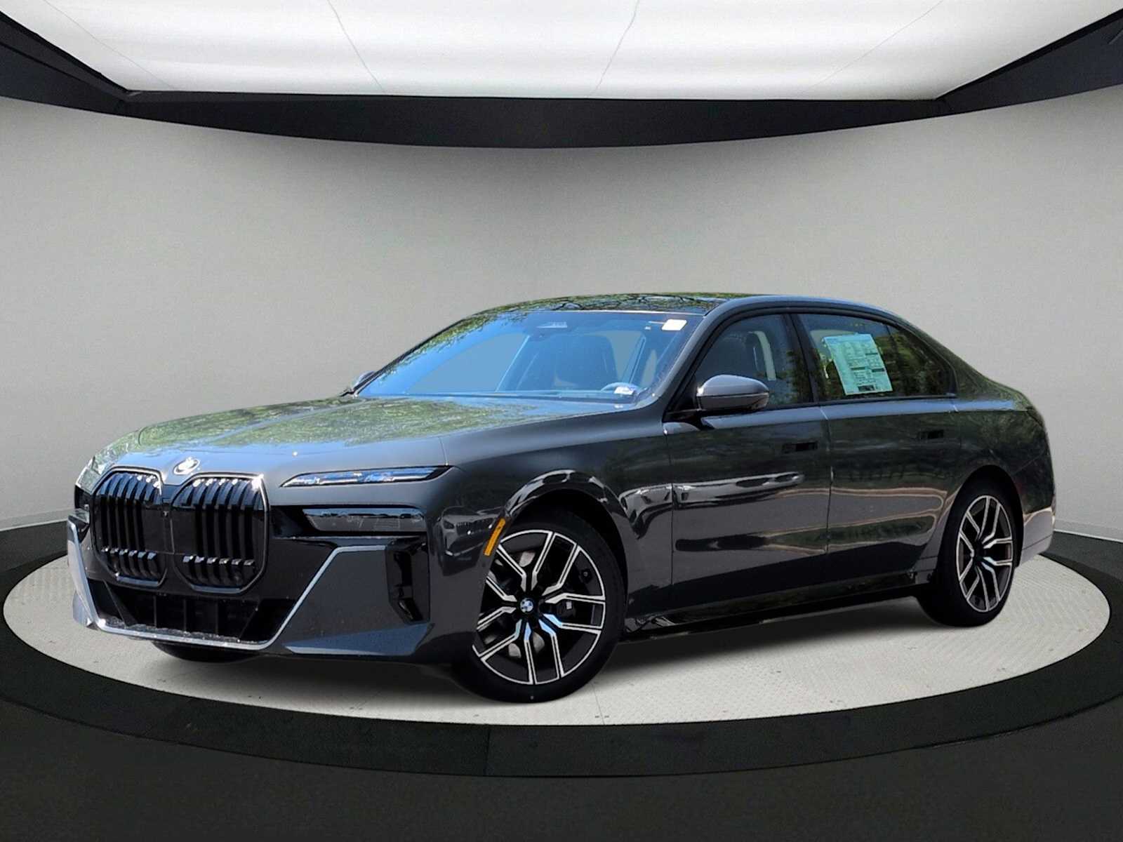 Thumbnail: 2026 BMW i7 - 1