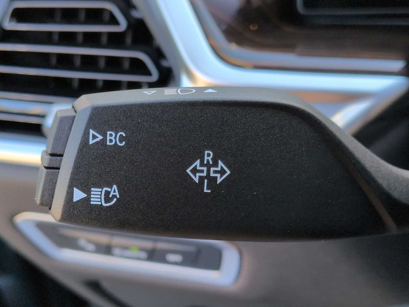 Thumbnail: 2026 BMW X7 - 29