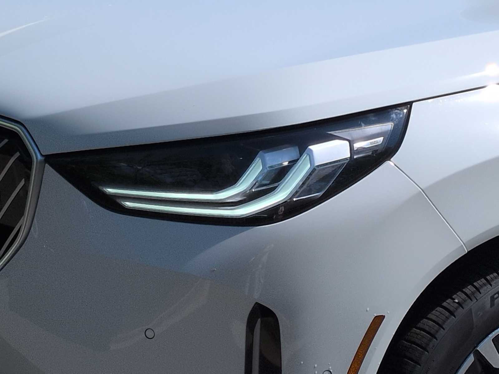 Thumbnail: 2026 BMW X3 - 11