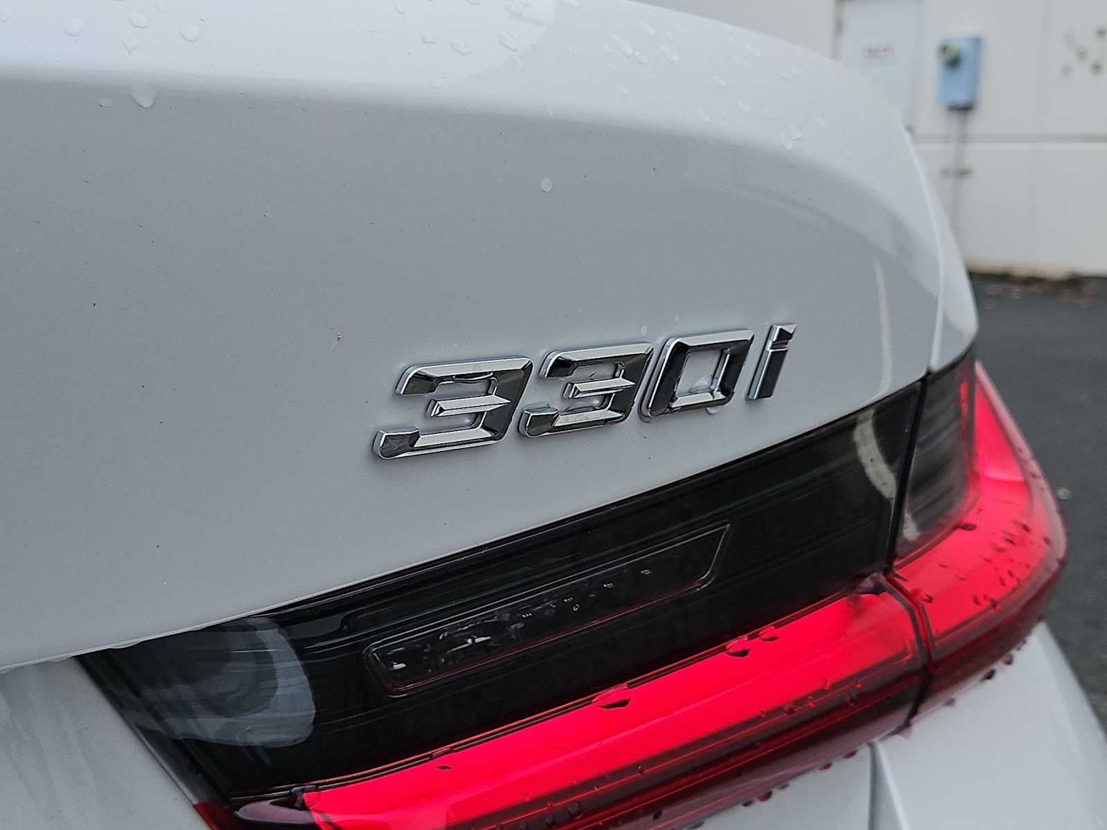 Thumbnail: 2025 BMW 3 Series - 13