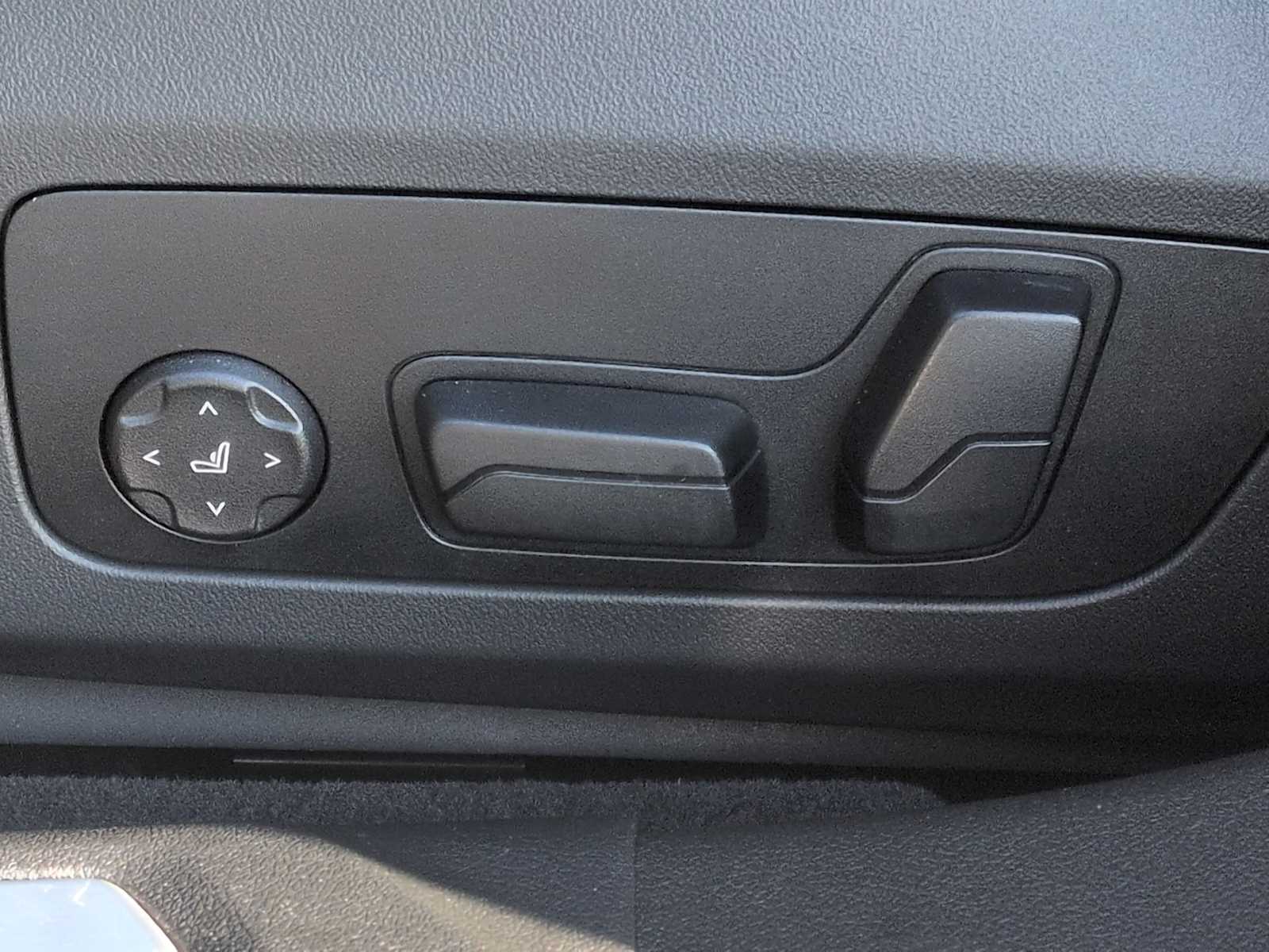 Thumbnail: 2025 BMW 2 Series - 18