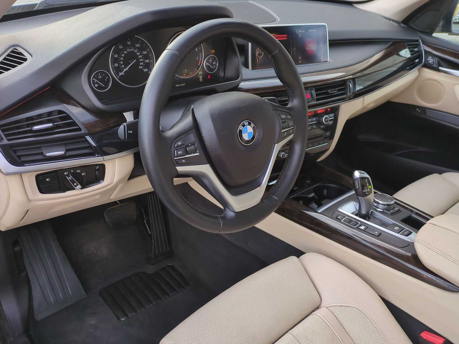 Thumbnail: 2016 BMW X5 - 10