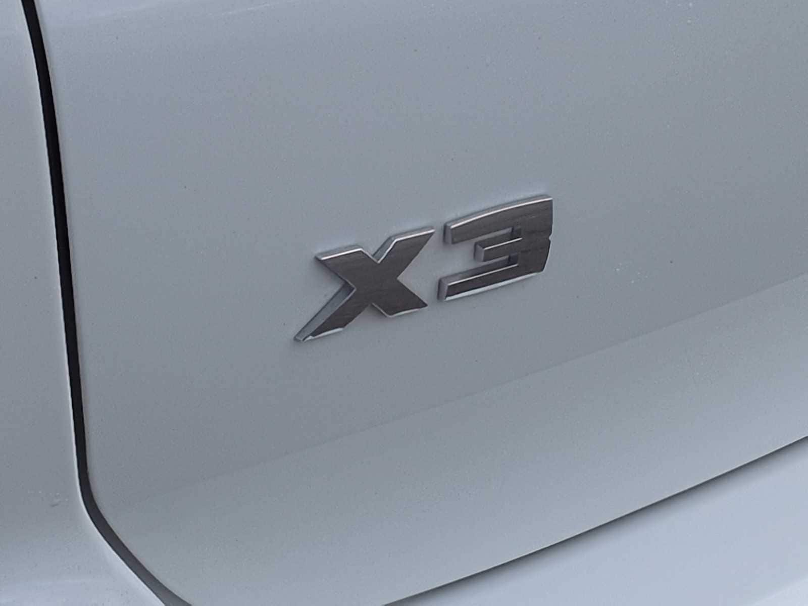 Thumbnail: 2023 BMW X3 - 13