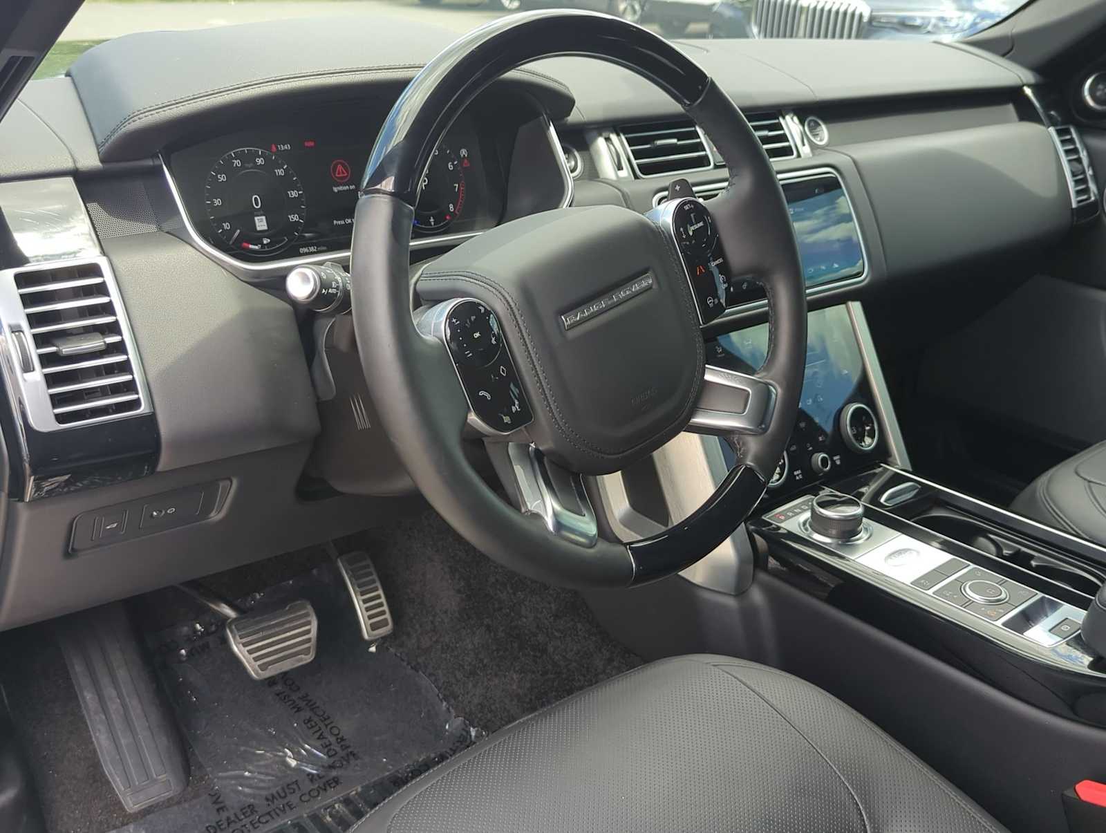 Thumbnail: 2021 Land Rover Range Rover - 15