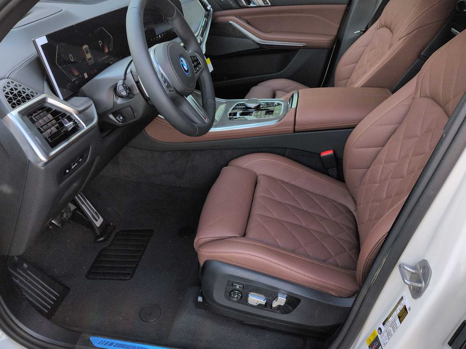 Thumbnail: 2026 BMW X5 - 17