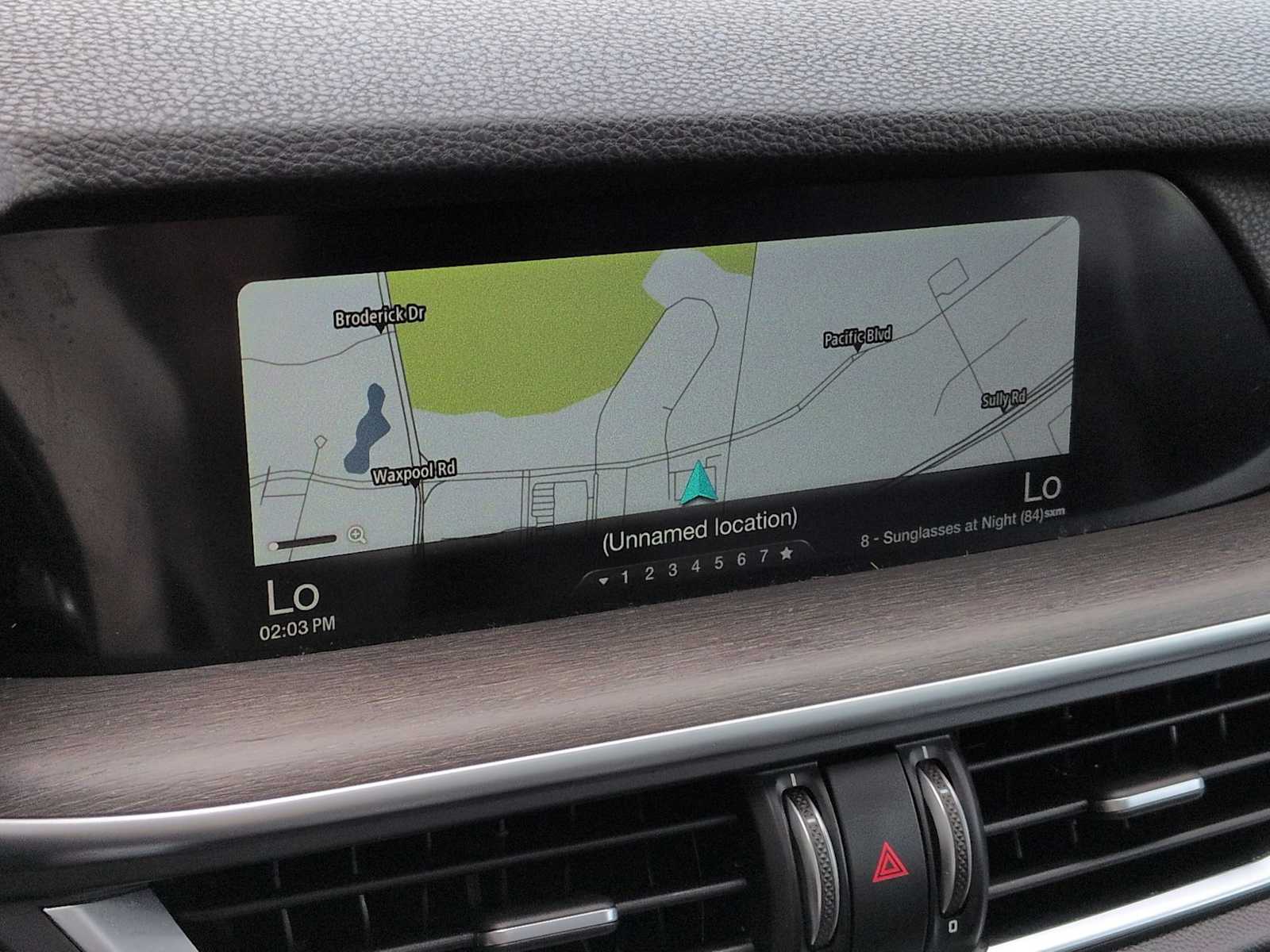 Thumbnail: 2019 Alfa Romeo Stelvio - 31