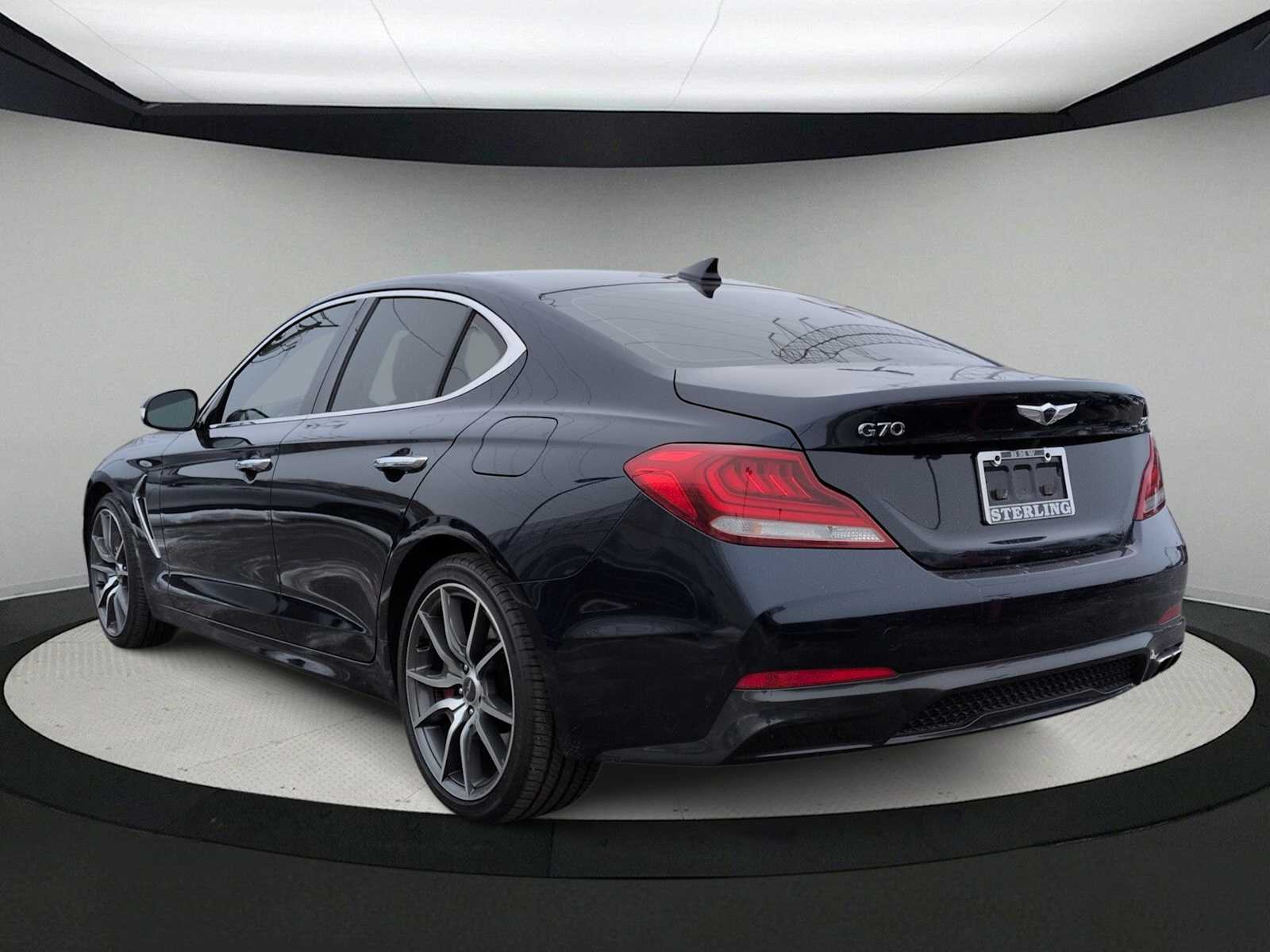 Thumbnail: 2019 Genesis G70 - 6