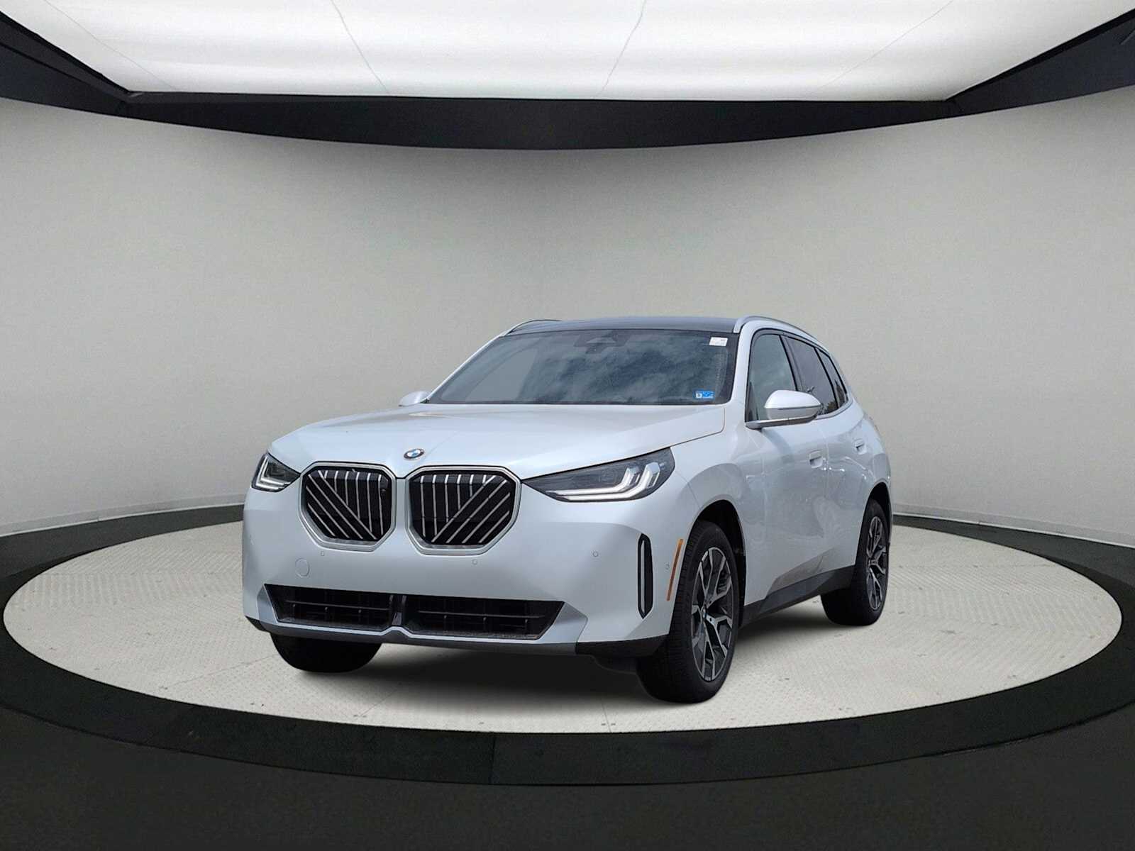 Thumbnail: 2026 BMW X3 - 4