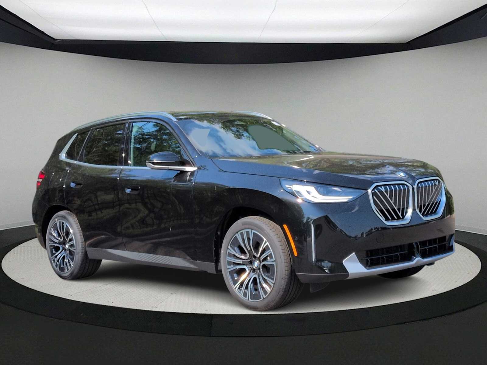 Thumbnail: 2026 BMW X3 - 2