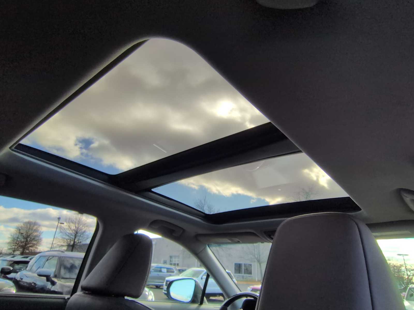 Thumbnail: 2016 Lexus RX - 23