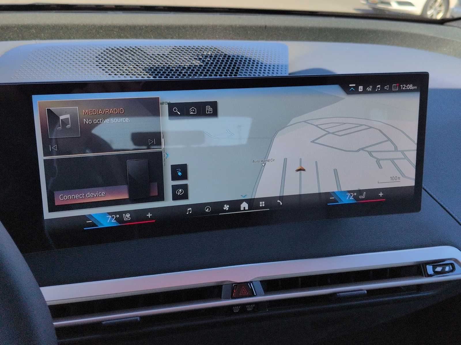 Thumbnail: 2026 BMW iX - 30