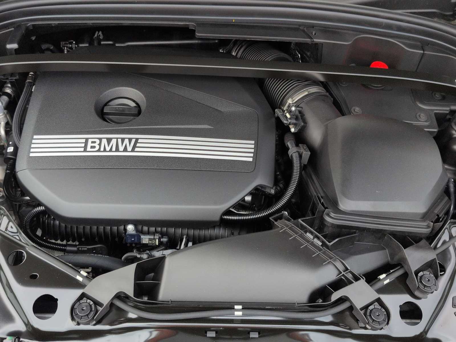 Thumbnail: 2026 BMW X1 - 15