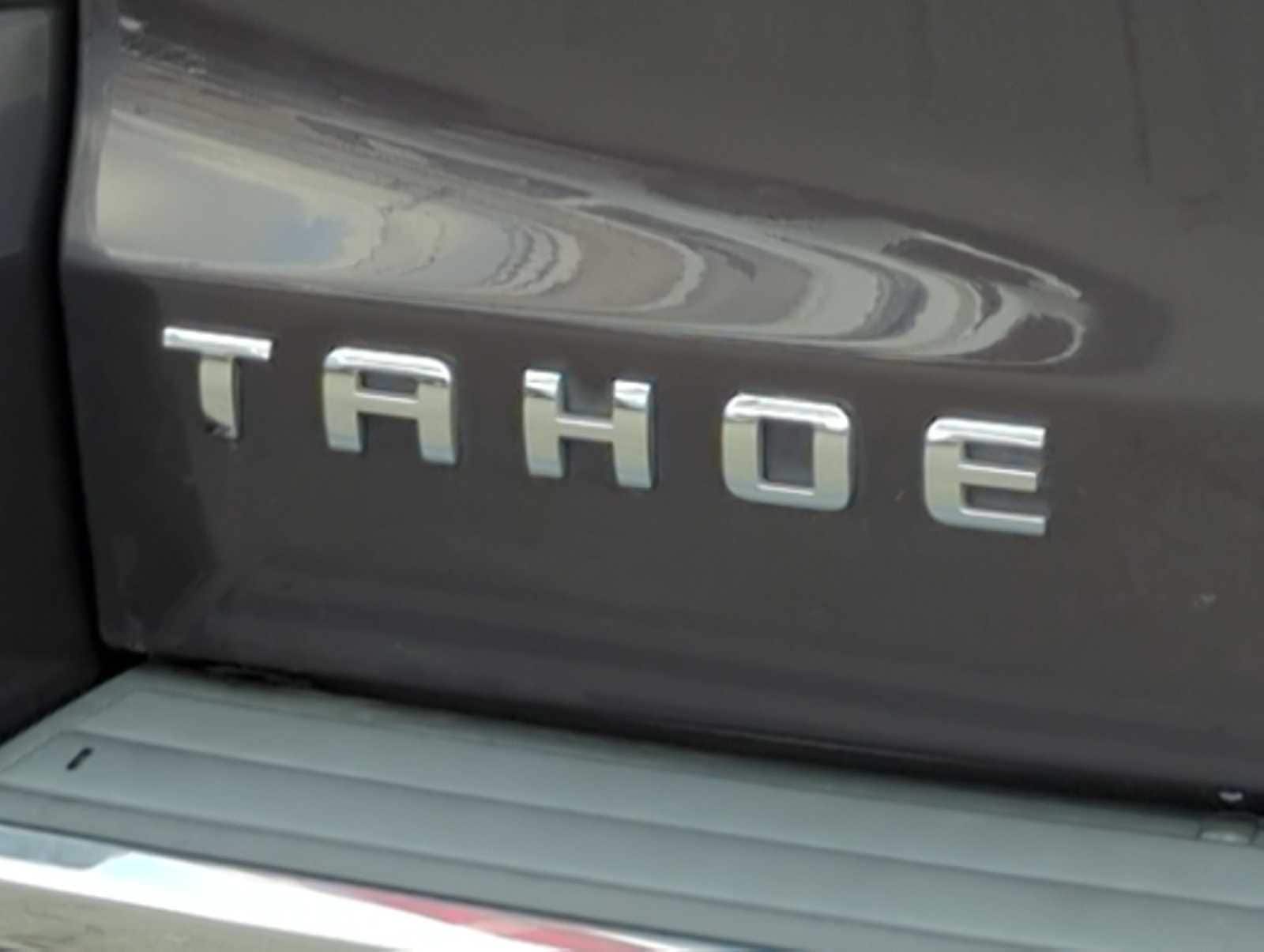 Thumbnail: 2015 Chevrolet Tahoe - 13