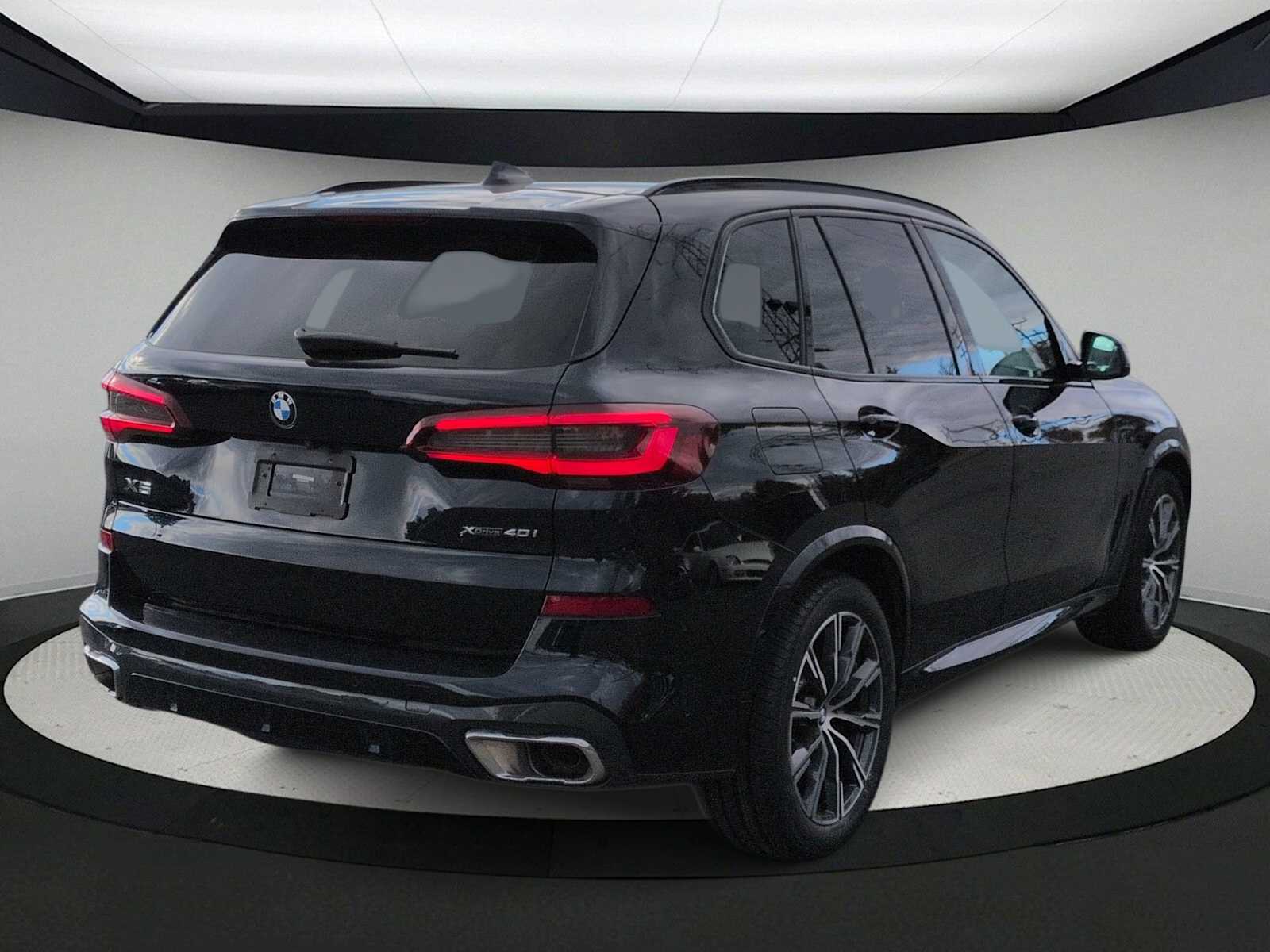 Thumbnail: 2023 BMW X5 - 8