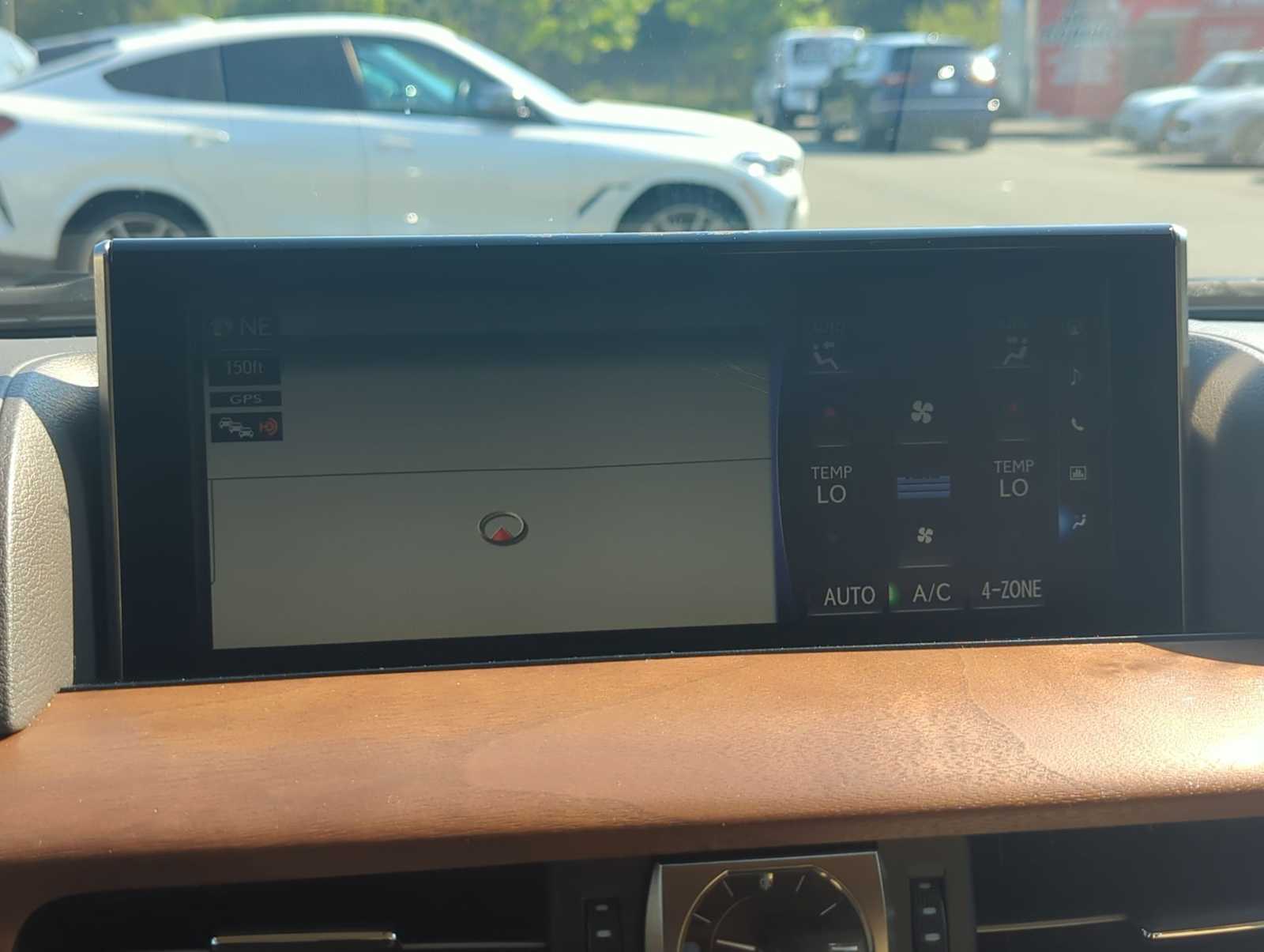 Thumbnail: 2021 Lexus LX - 30