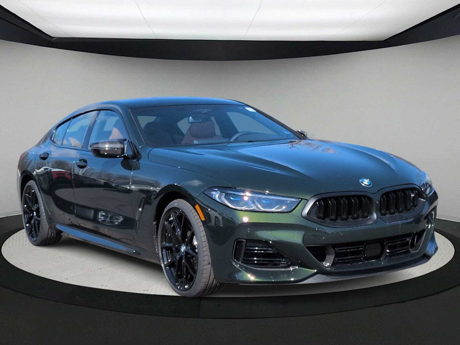 Thumbnail: 2026 BMW 8 Series - 2