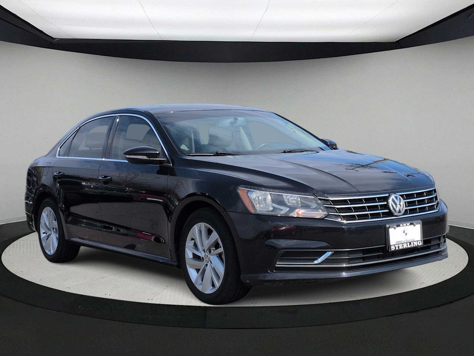 Thumbnail: 2018 Volkswagen Passat - 2