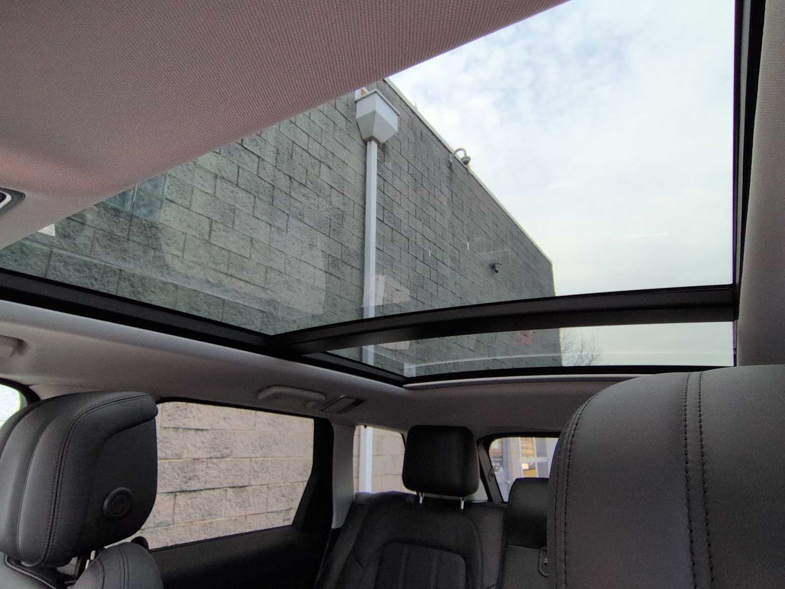 Thumbnail: 2019 Land Rover Range Rover Sport - 20