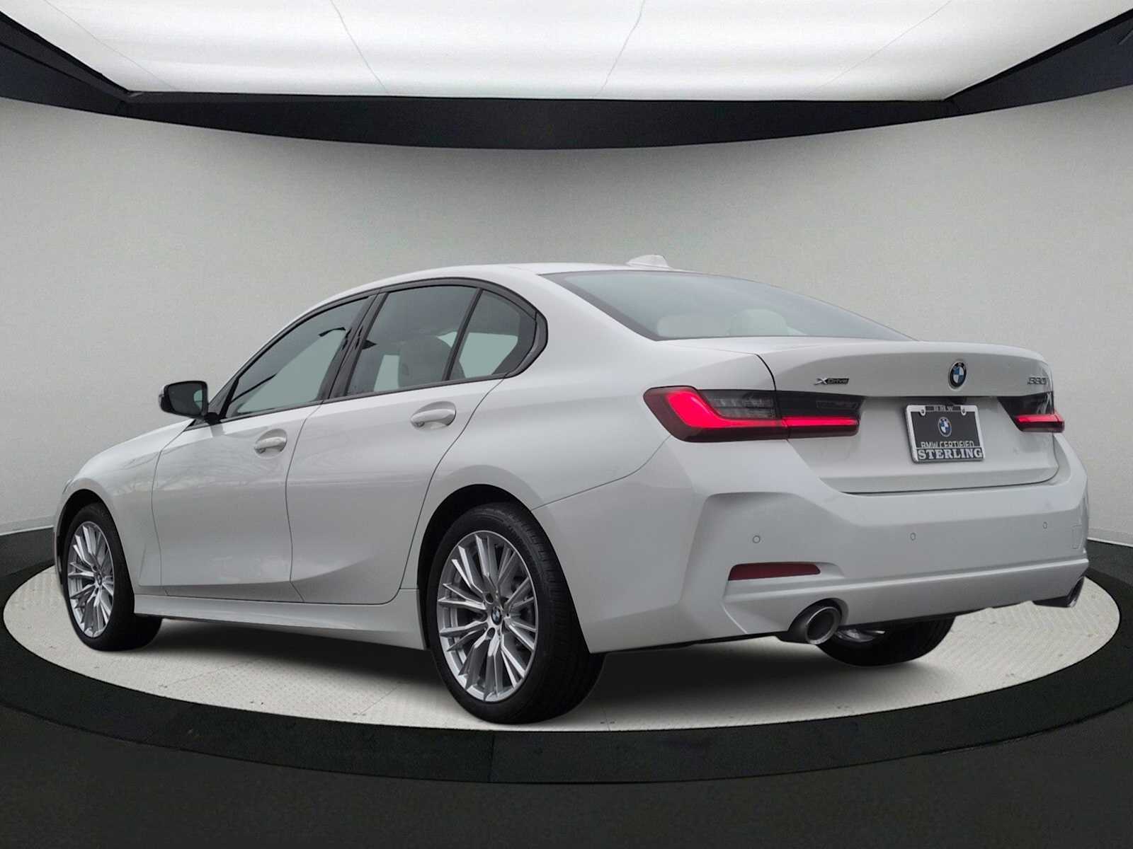 Thumbnail: 2023 BMW 3 Series - 6