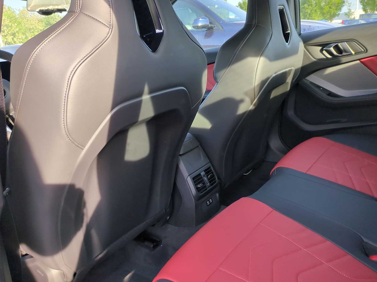 Thumbnail: 2025 BMW 2 Series - 19