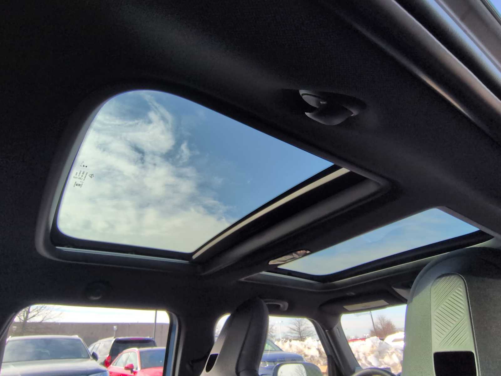 Thumbnail: 2025 MINI Cooper Hardtop - 23