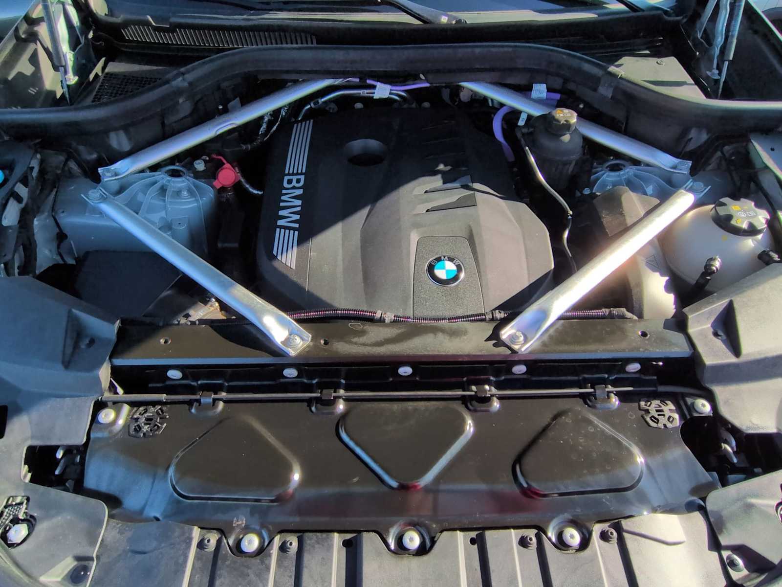 Thumbnail: 2025 BMW X5 - 13