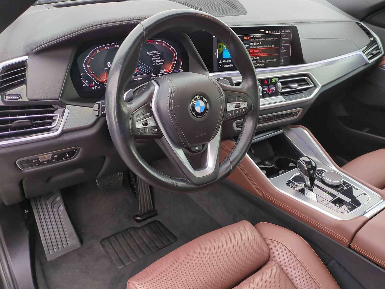 Thumbnail: 2023 BMW X6 - 10