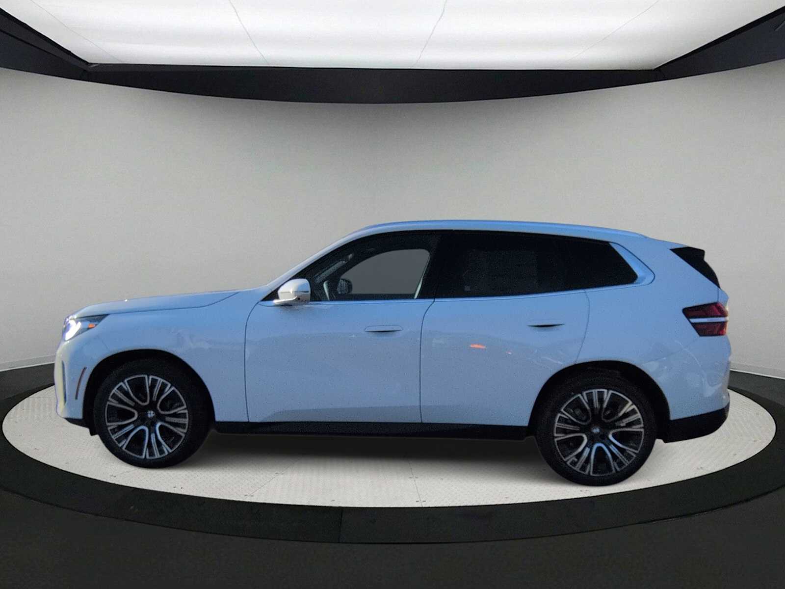 Thumbnail: 2026 BMW X3 - 5