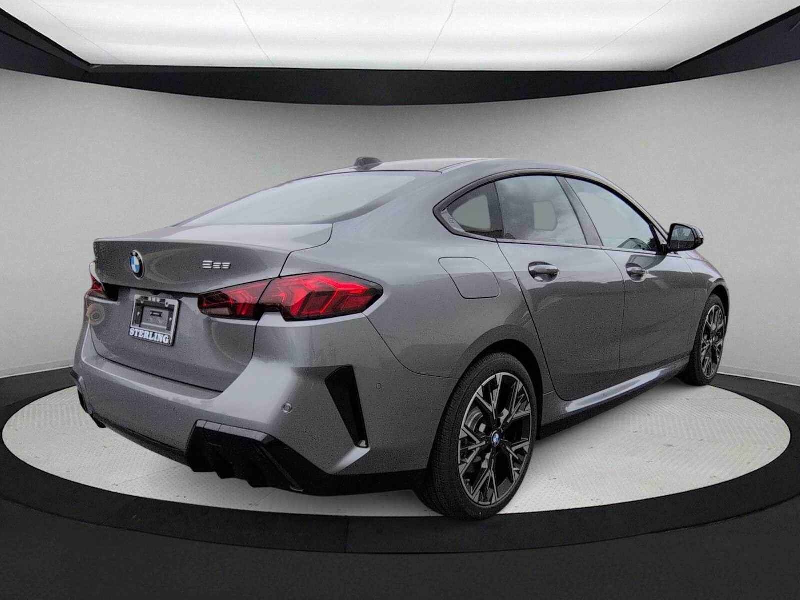 Thumbnail: 2026 BMW 2 Series - 8