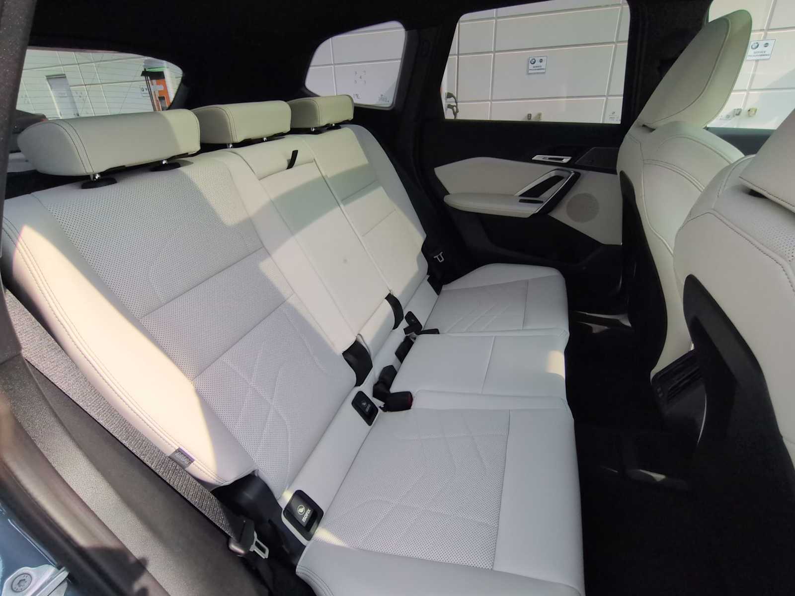 Thumbnail: 2026 BMW X1 - 22