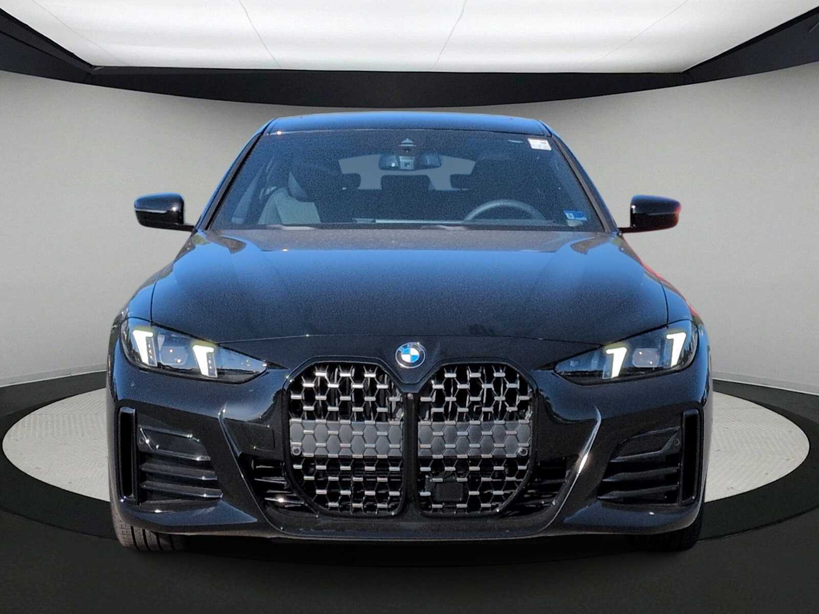 Thumbnail: 2026 BMW 4 Series - 3